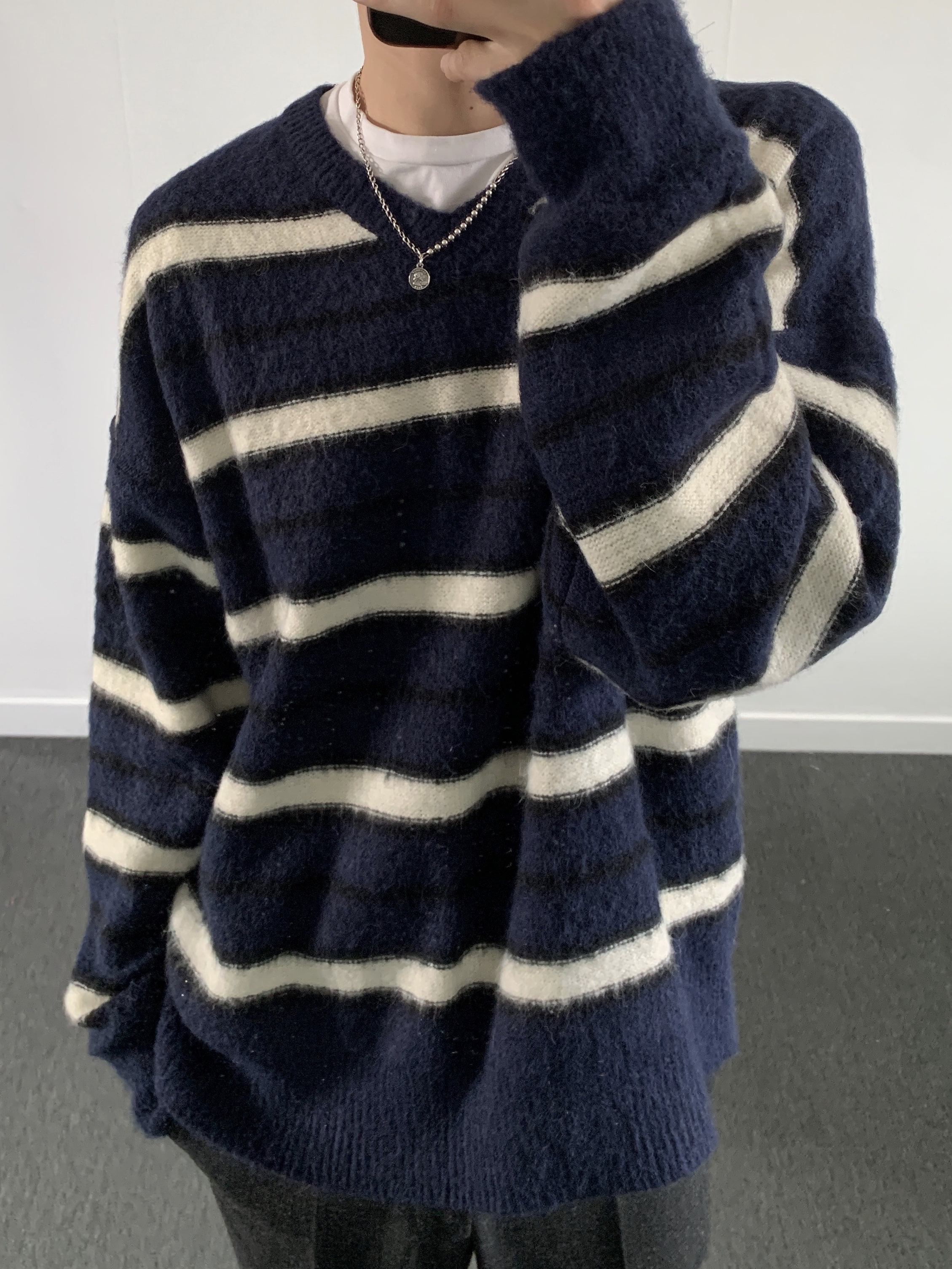 Dd angora stripe v-neck knit