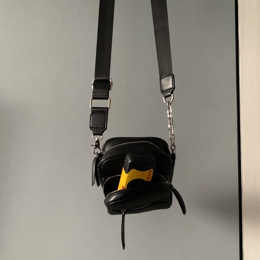 Os leather camera bag